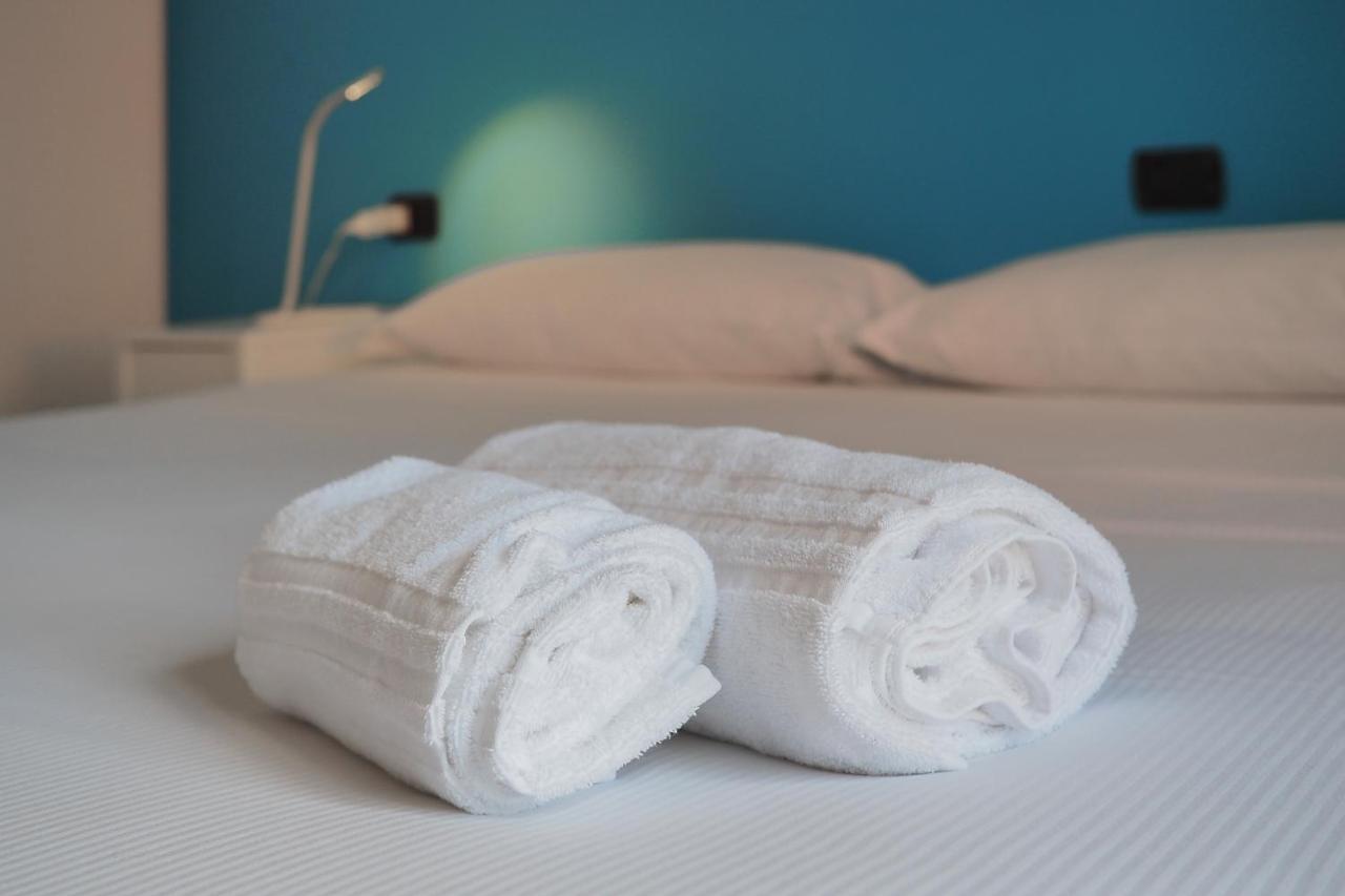 Apartament Primopiano - Eraclito Mediolan Zewnętrze zdjęcie